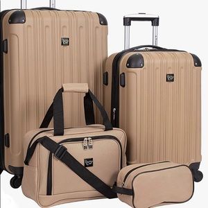 4 piece luggage set